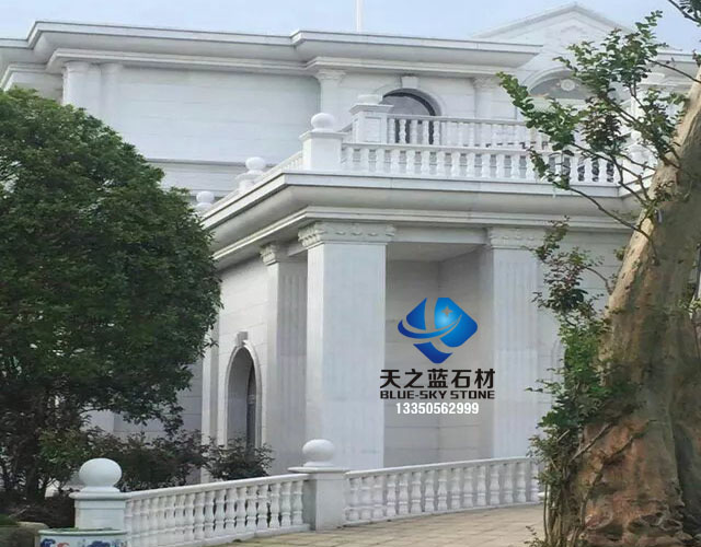 羅馬柱